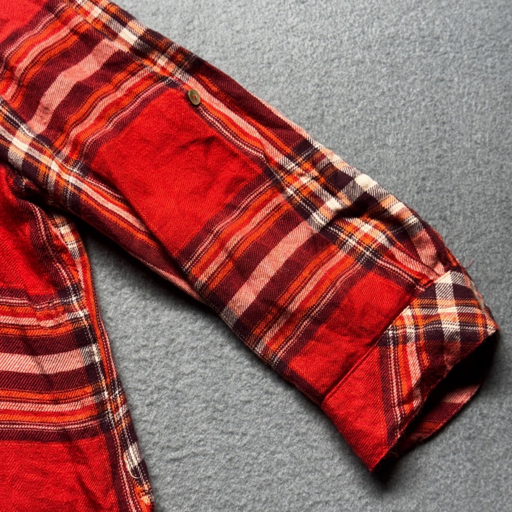 Hester & Orchard Red Plaid Shirt Womens Medium Split Back Roll Tab Sleeve Rayon - Picture 3 of 13